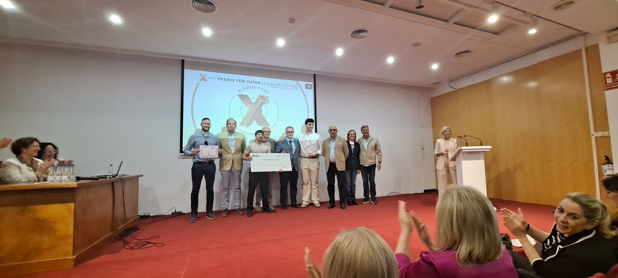 Emprendimiento.  FEM FUTUR
